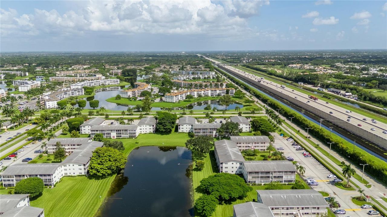 523 Fanshaw M, Unit 523, Boca Raton, FL 33434 Photo