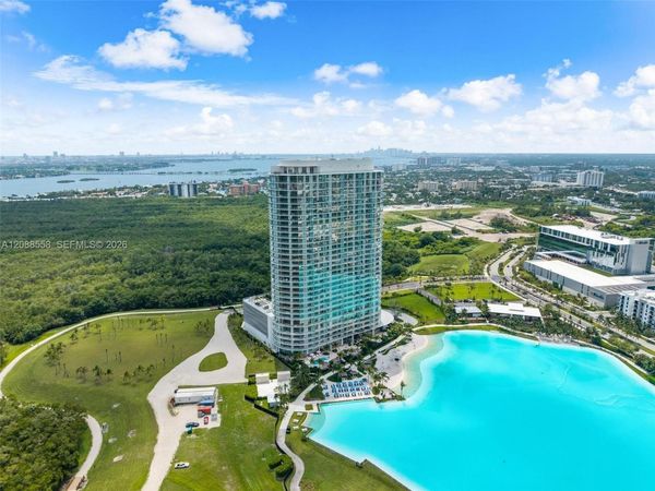 2411 Laguna Circle, Unit 2803, Miami, FL 33181
