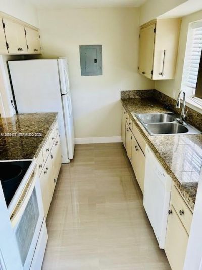 148 Yacht Club Dr, Unit 7, North Palm Beach, FL 33408 Photo