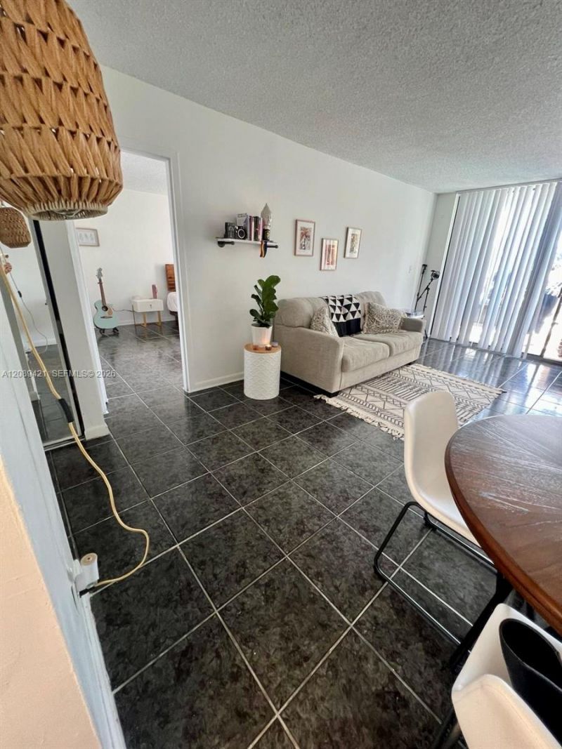 2350 NE 135th St, Unit 208, North Miami, FL 33181 Photo