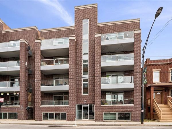 2707 W BELMONT Avenue, Unit 3W, Chicago, IL 60618