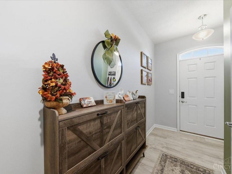 2992 Cardiff Court, Fairfield Township, OH 45011 Photo 7