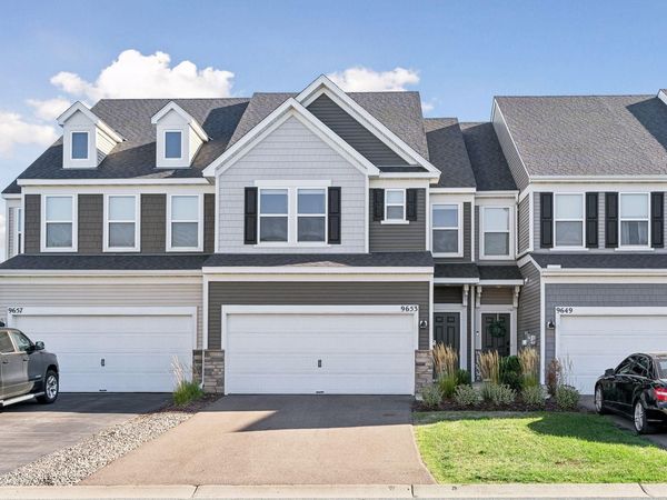 9653 4th Street Lane N, Lake Elmo, MN 55042
