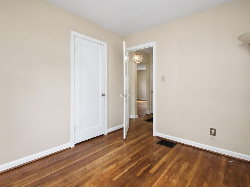 565 Northridge Road, Columbus, OH 43214 Photo 24