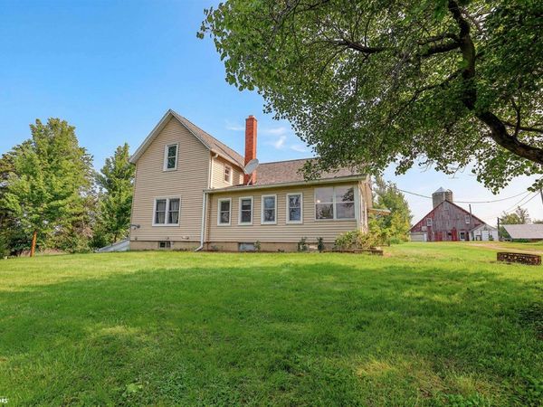 1685 160th Street, Albion, IA 50158