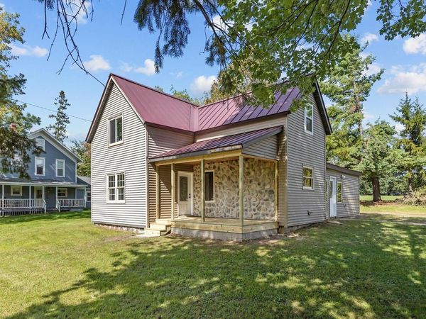 160 MILL, Iola, WI 54945