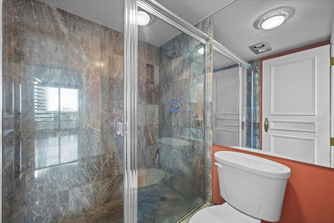 100 Lakeshore Drive, Unit 558, North Palm Beach, FL 33408 Photo