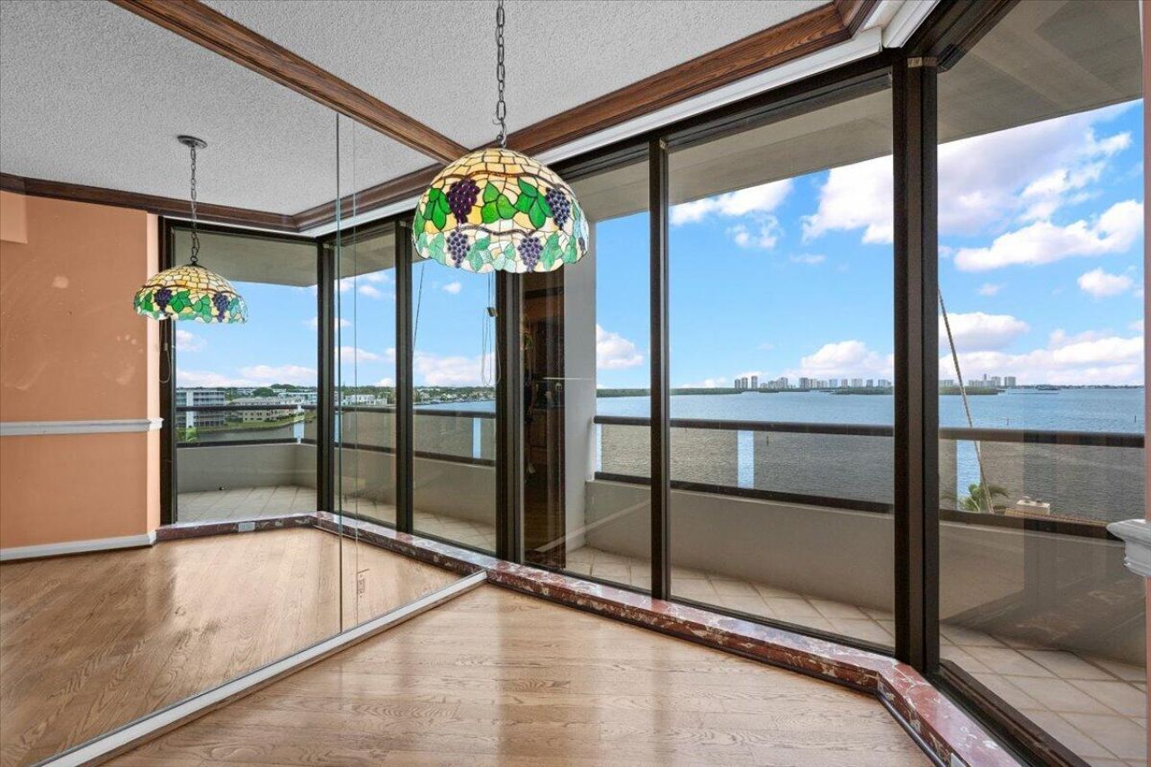 100 Lakeshore Drive, Unit 558, North Palm Beach, FL 33408 Photo