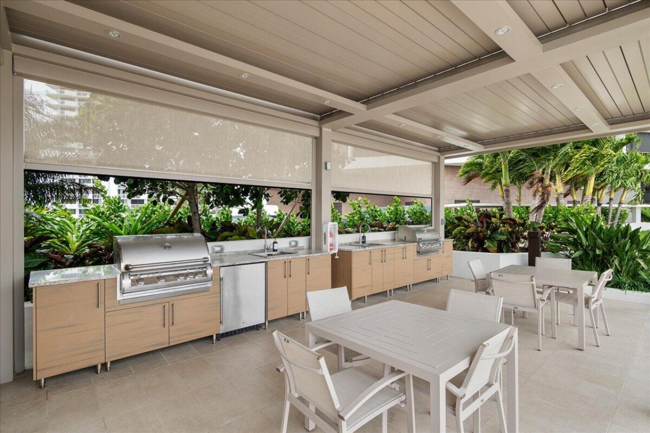 100 Lakeshore Drive, Unit 558, North Palm Beach, FL 33408 Photo