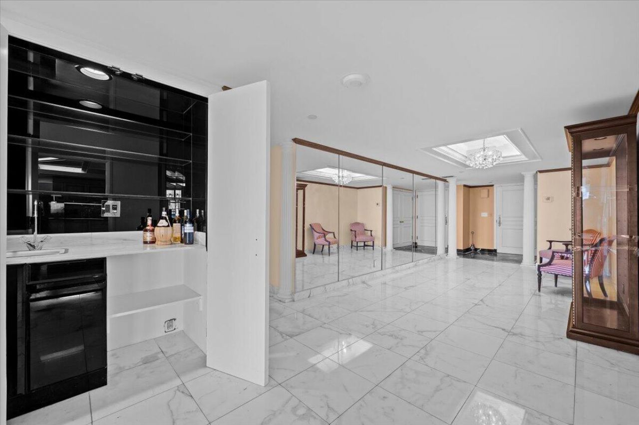 100 Lakeshore Drive, Unit 558, North Palm Beach, FL 33408 Photo