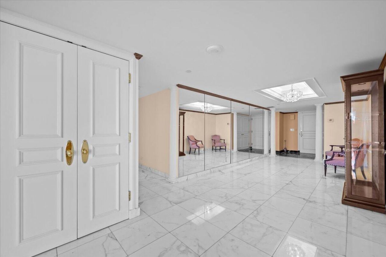100 Lakeshore Drive, Unit 558, North Palm Beach, FL 33408 Photo