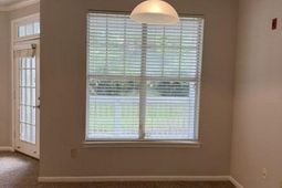 45 Sycamore Avenue photo 4
