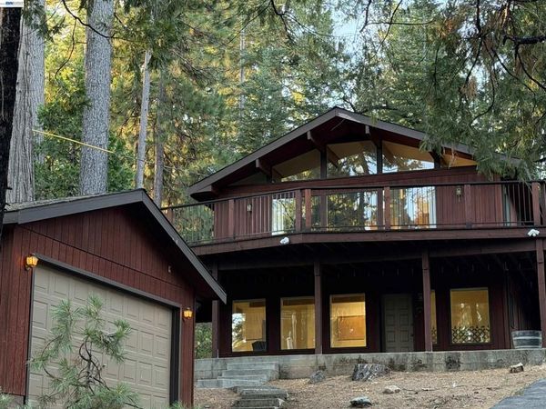 3311 Gold Hill Cir, Arnold, CA 95223