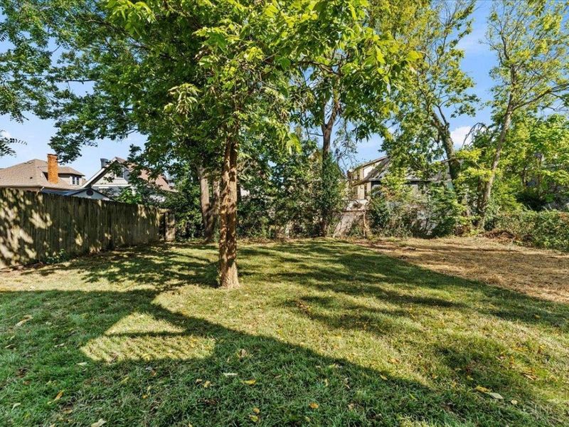 1570 St Leger Place, Cincinnati, OH 45207 Photo 50