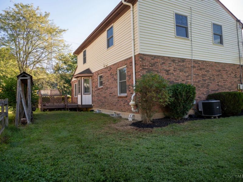 1424 Finch Lane, Miami Township, OH 45150 Photo 13