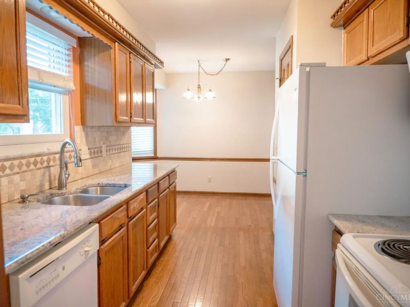 1424 Finch Lane, Miami Township, OH 45150 Photo 23