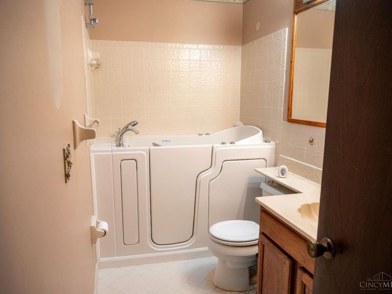 1424 Finch Lane, Miami Township, OH 45150 Photo 44