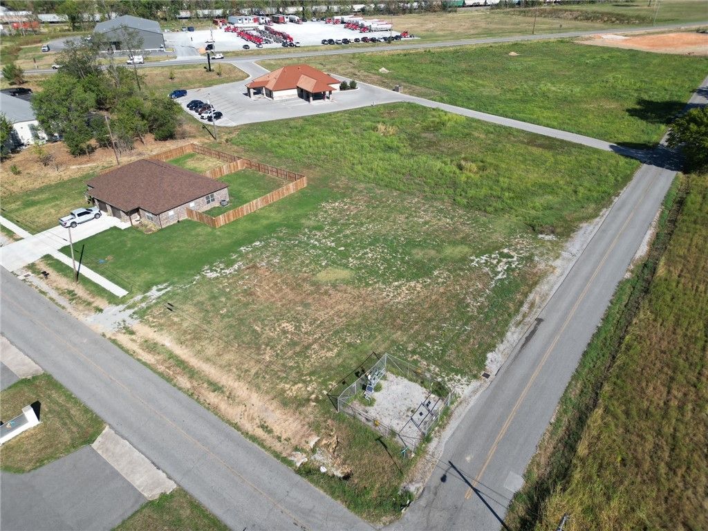 Tbd E Main Street, Gentry, AR 72734 Main Photo