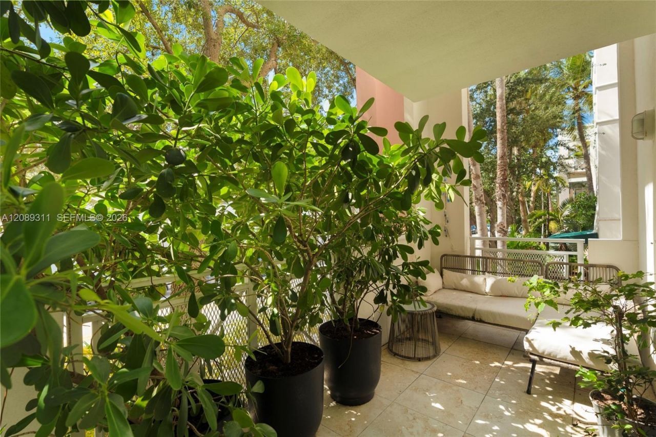 1005 8th St, Unit 206, Miami Beach, FL 33139 Photo