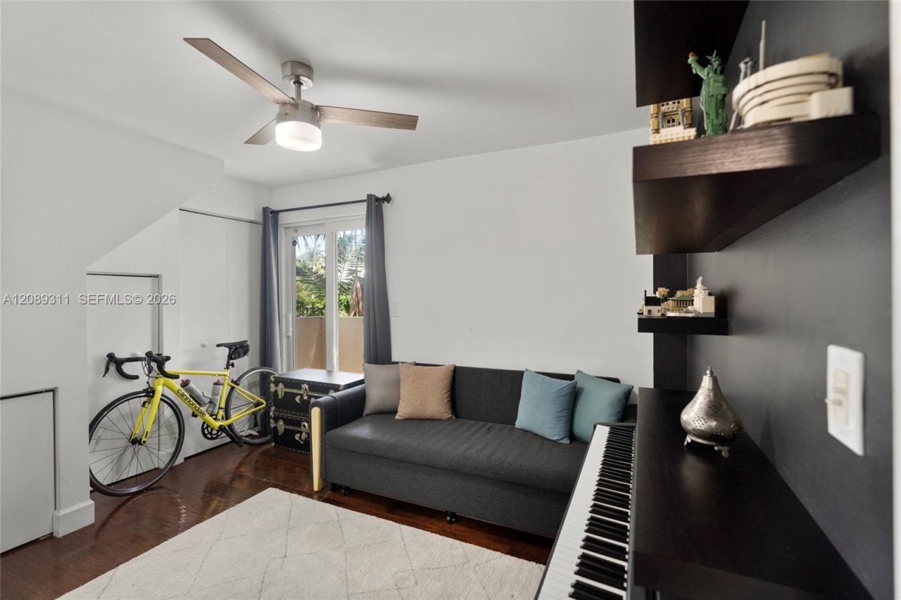 1005 8th St, Unit 206, Miami Beach, FL 33139 Photo