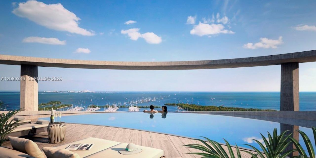 2811 S Bayshore Dr, Unit 5C, Coconut Grove, FL 33133 Main Photo