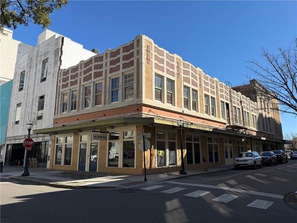 127 Dauphin Street, Unit 302, Mobile, AL 36602