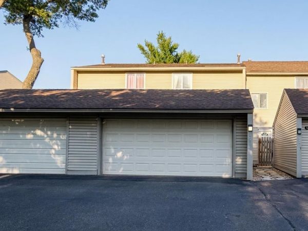 12257 Drake Street NW, Coon Rapids, MN 55448