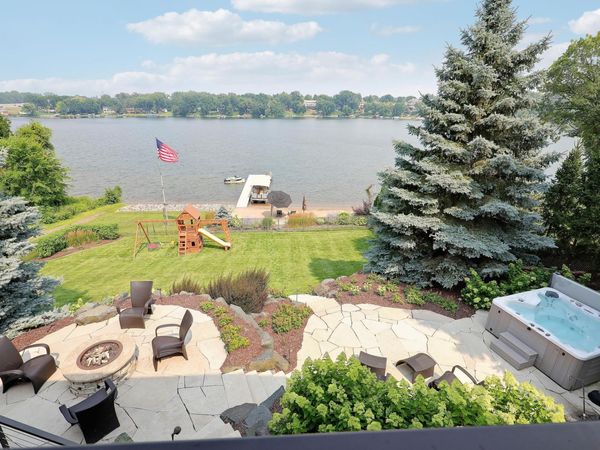 7998 Ithaca Lane N, Maple Grove, MN 55311