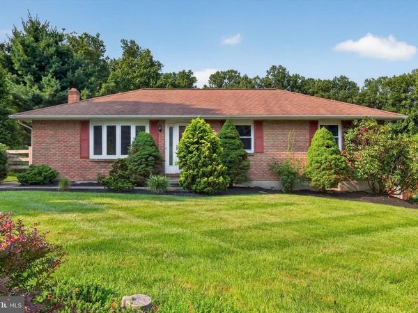 239 LAWN ROAD, PALMYRA, PA 17078