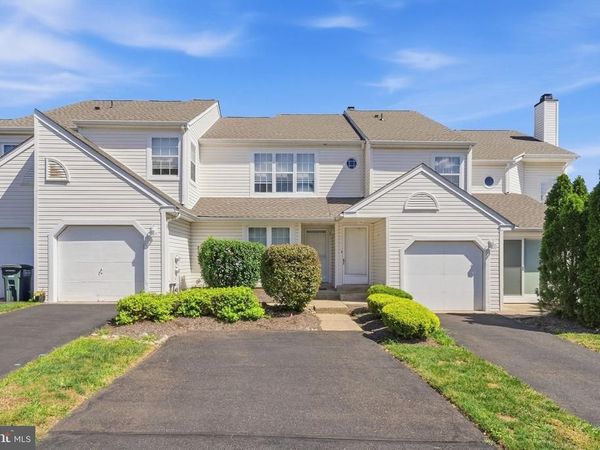 36 BANBURY COURT , SOUTHAMPTON, PA 18966