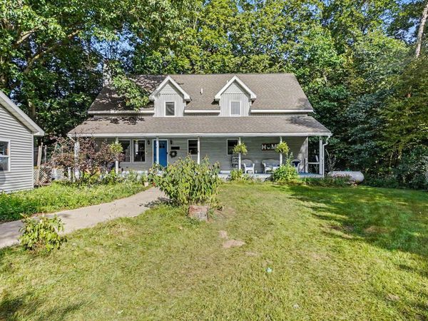 10010 S Osborn Avenue, Fremont, MI 49412