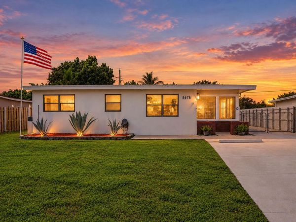 5678 Cinnamon Drive, West Palm Beach, FL 33415