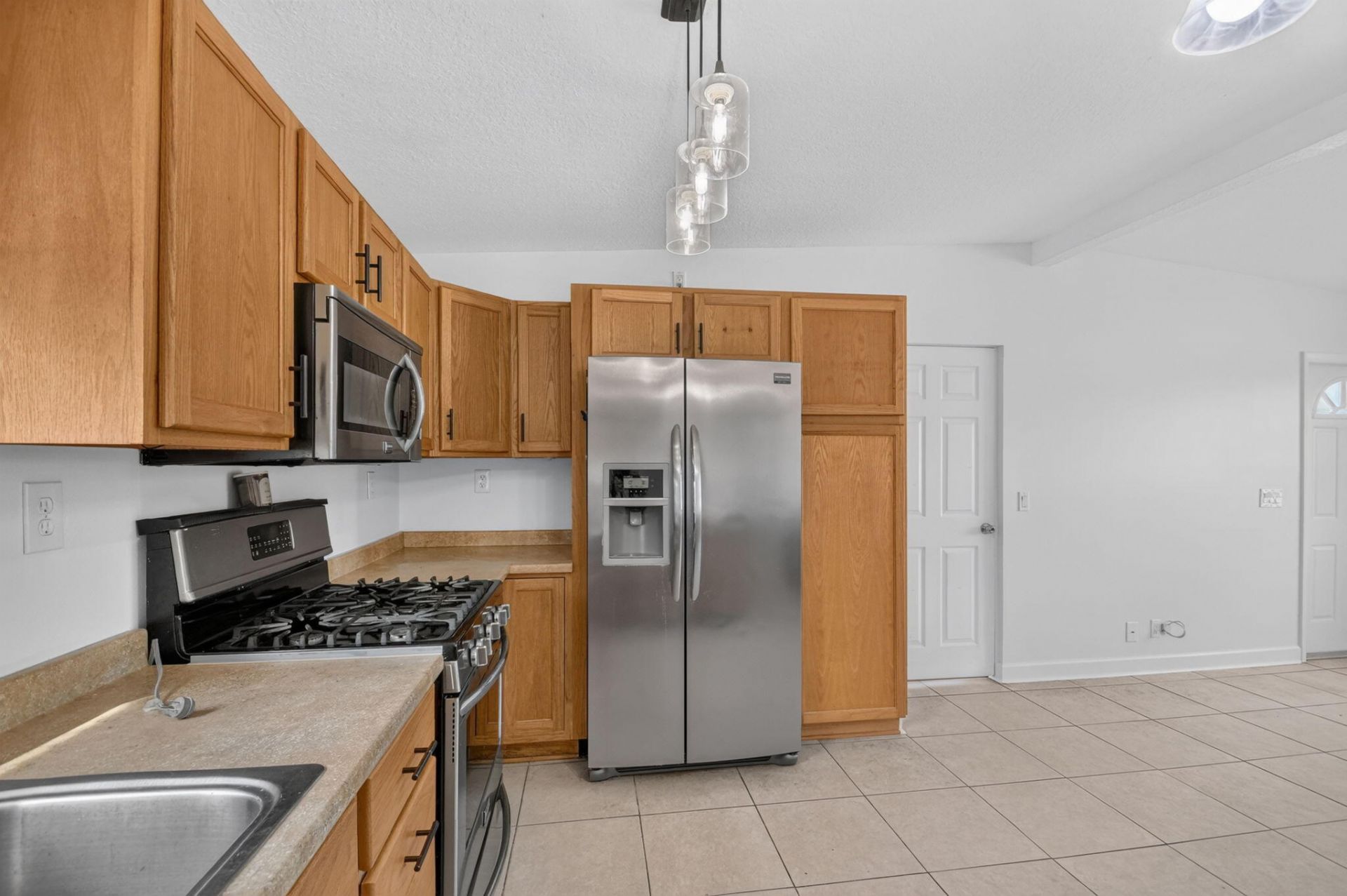 5678 Cinnamon Drive, West Palm Beach, FL 33415 Photo