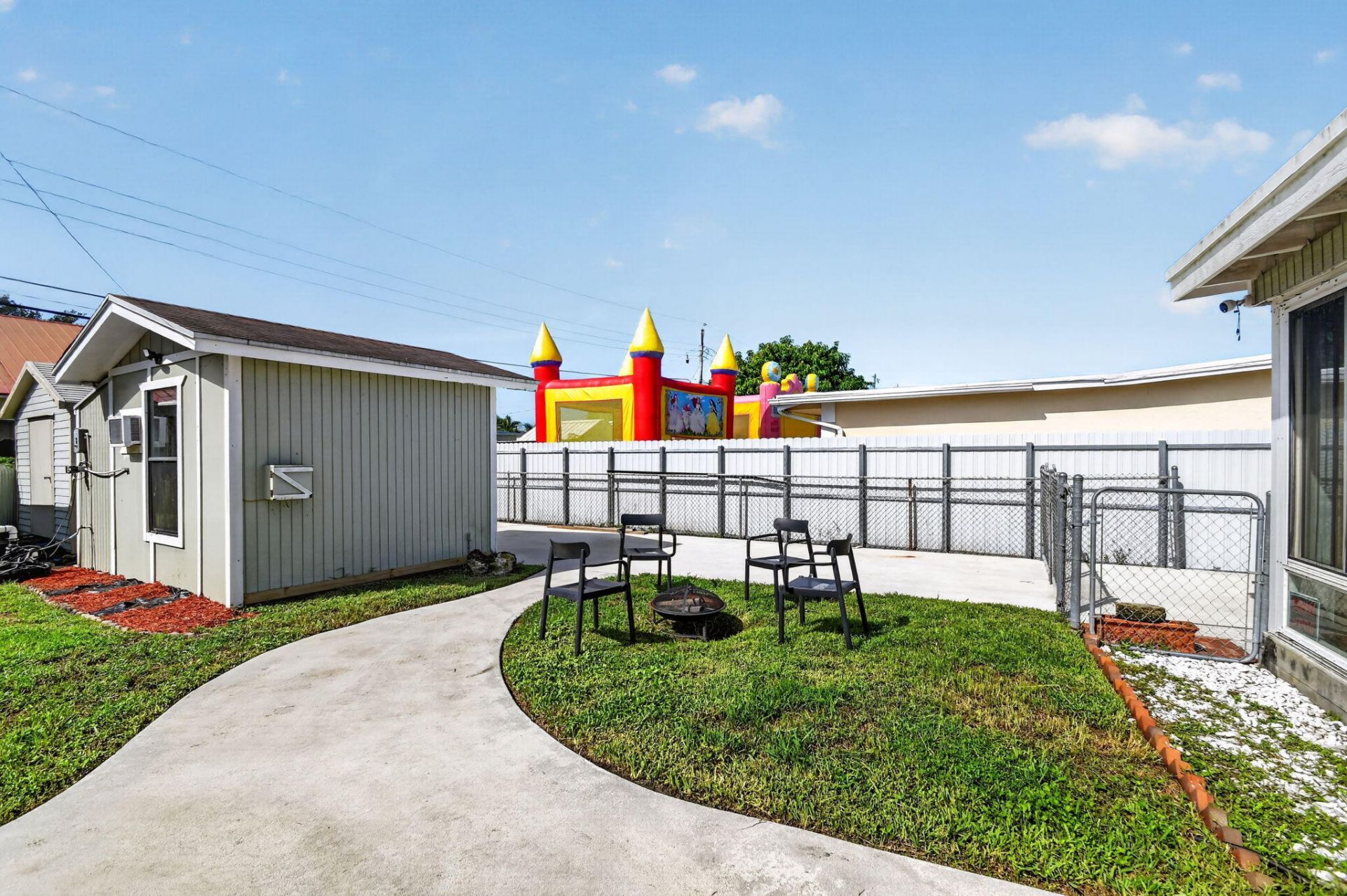 5678 Cinnamon Drive, West Palm Beach, FL 33415 Photo