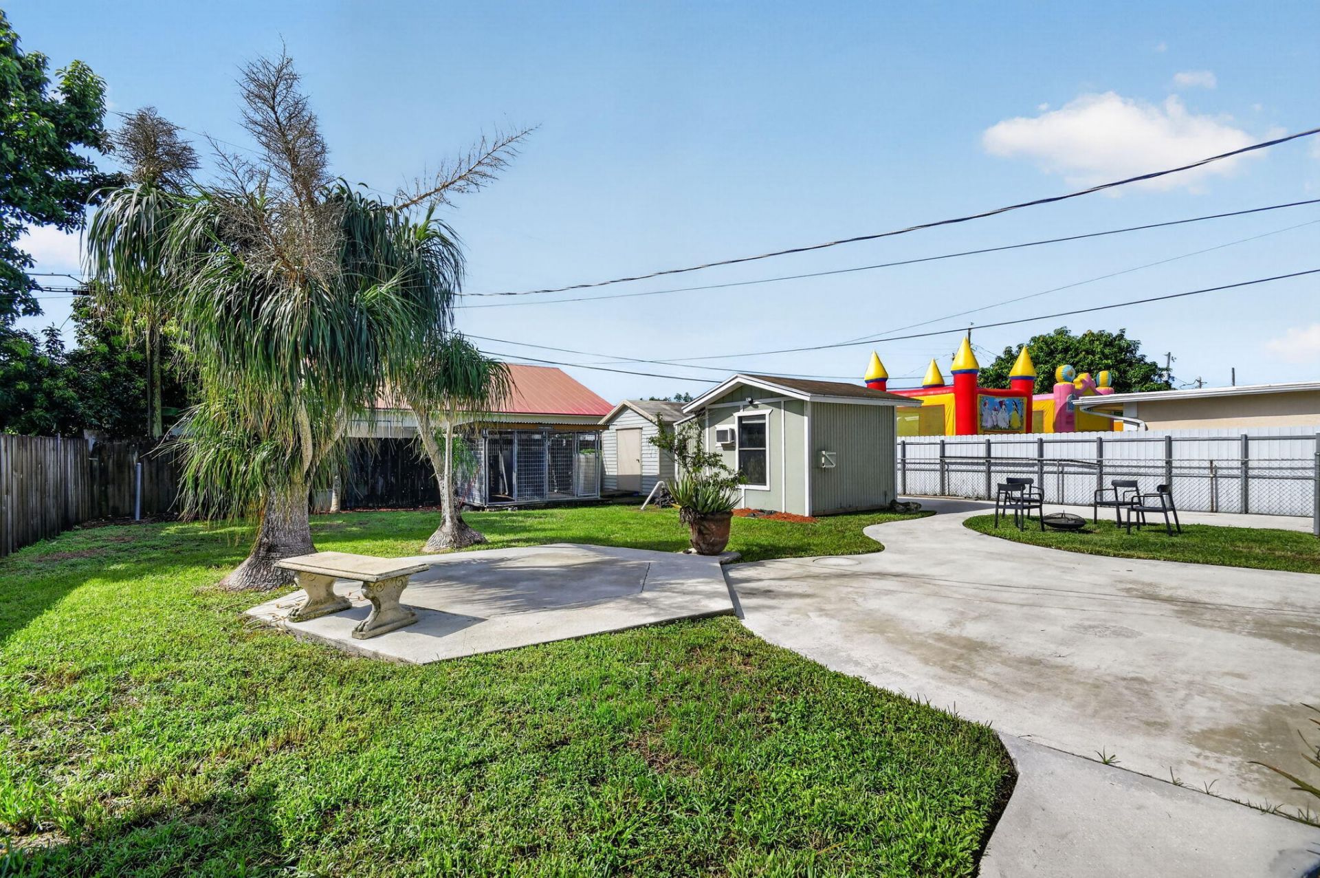 5678 Cinnamon Drive, West Palm Beach, FL 33415 Photo