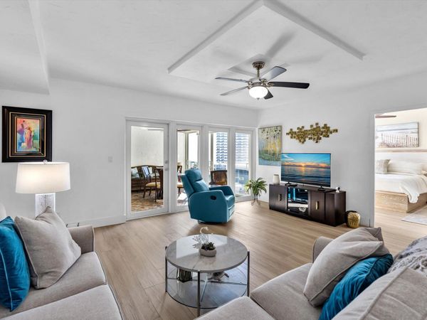 3300 NE 36th Street, Unit 912, Fort Lauderdale, FL 33308