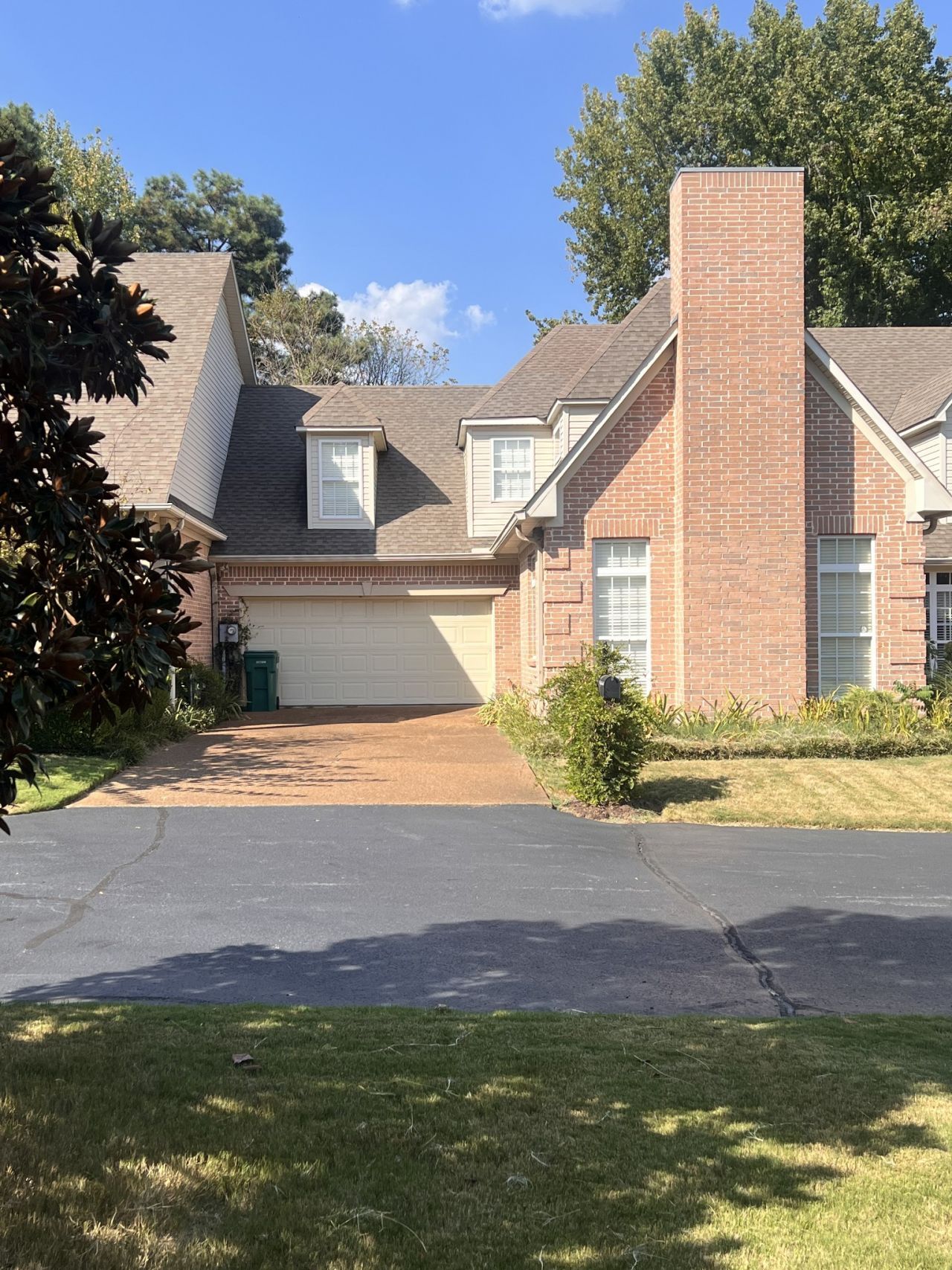217 Wiley Parker Rd, Jackson, TN 38305 Main Photo