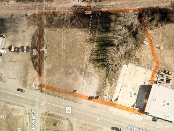 1521 Shelton Avenue, Statesville, NC 28677