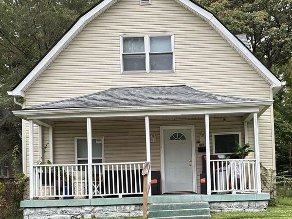 135 S Wabash Street, Peru, IN 46970