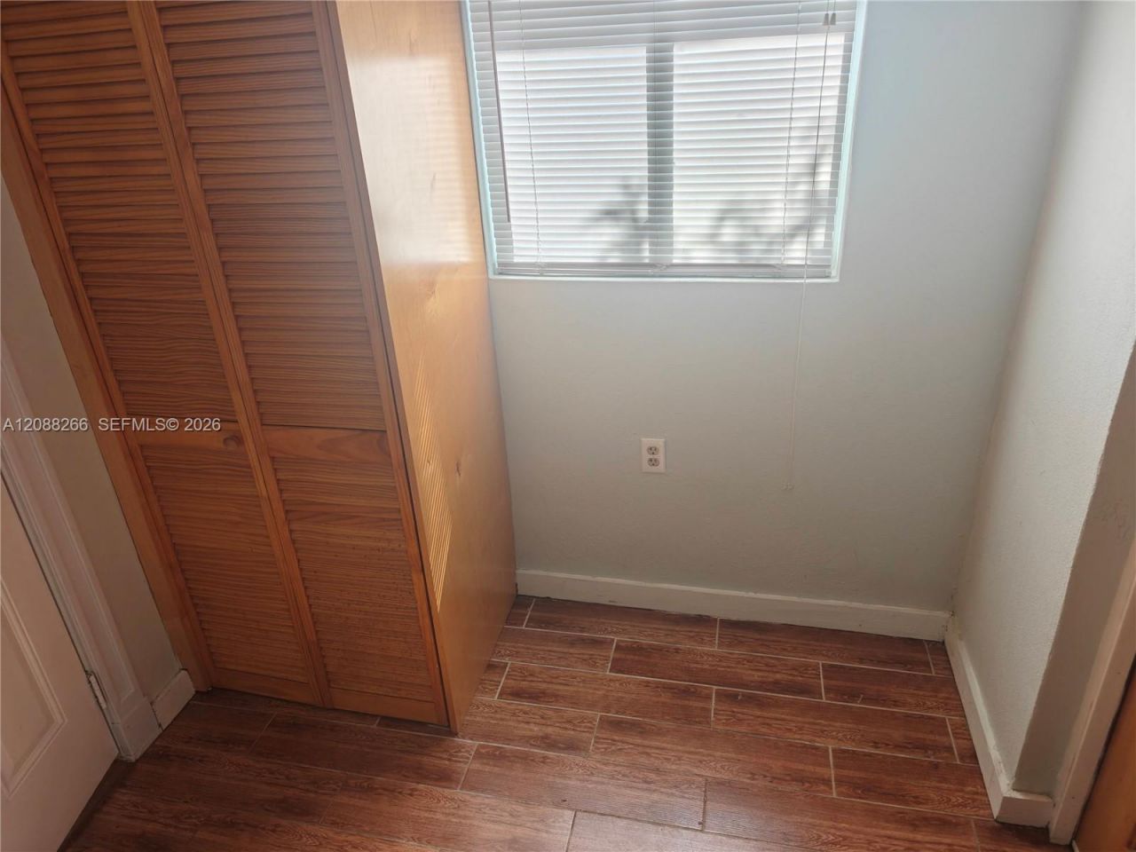801 N 70th Ave, Hollywood, FL 33024 Photo