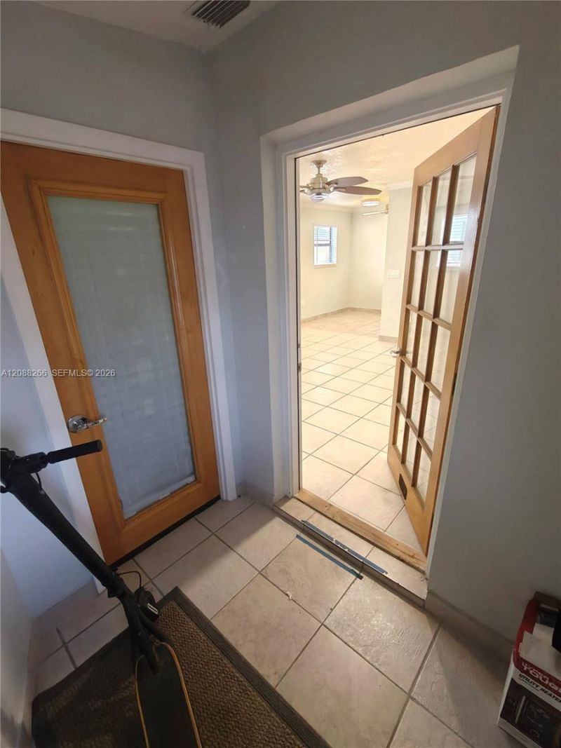 801 N 70th Ave, Hollywood, FL 33024 Photo