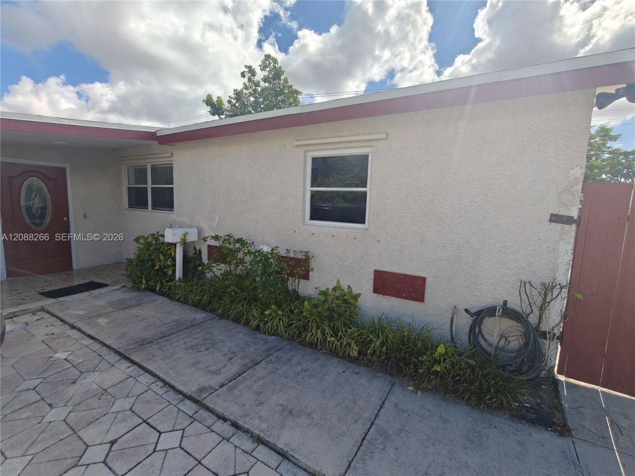 801 N 70th Ave, Hollywood, FL 33024 Photo