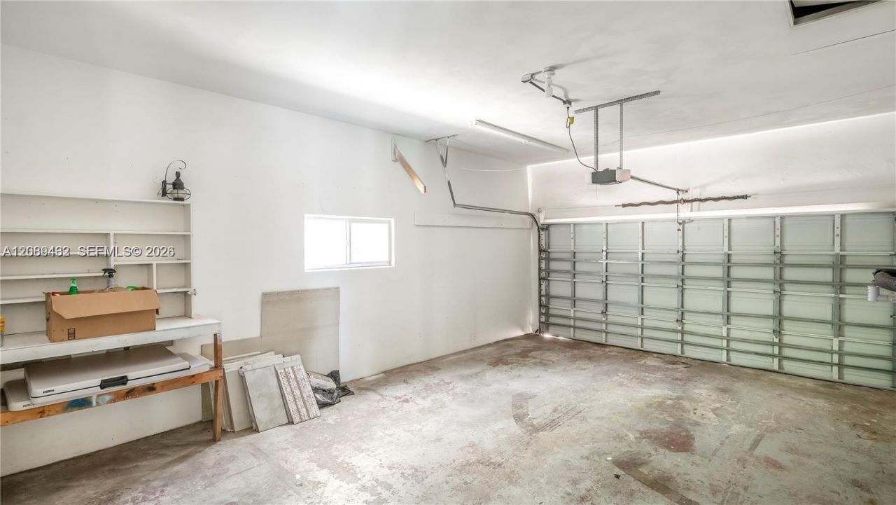 5211 NE 17th Ave, Fort Lauderdale, FL 33334 Photo