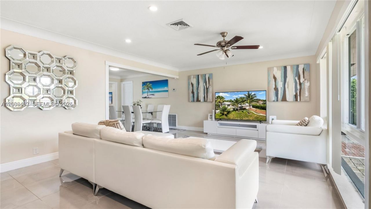 5211 NE 17th Ave, Fort Lauderdale, FL 33334 Photo