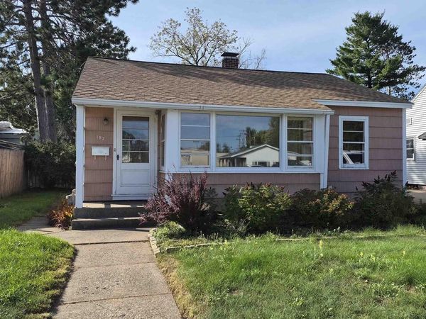 107 KENT STREET, Wausau, WI 54403
