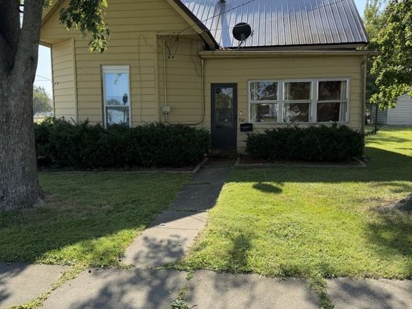 702 Penina Street, Pinckneyville, IL 62274