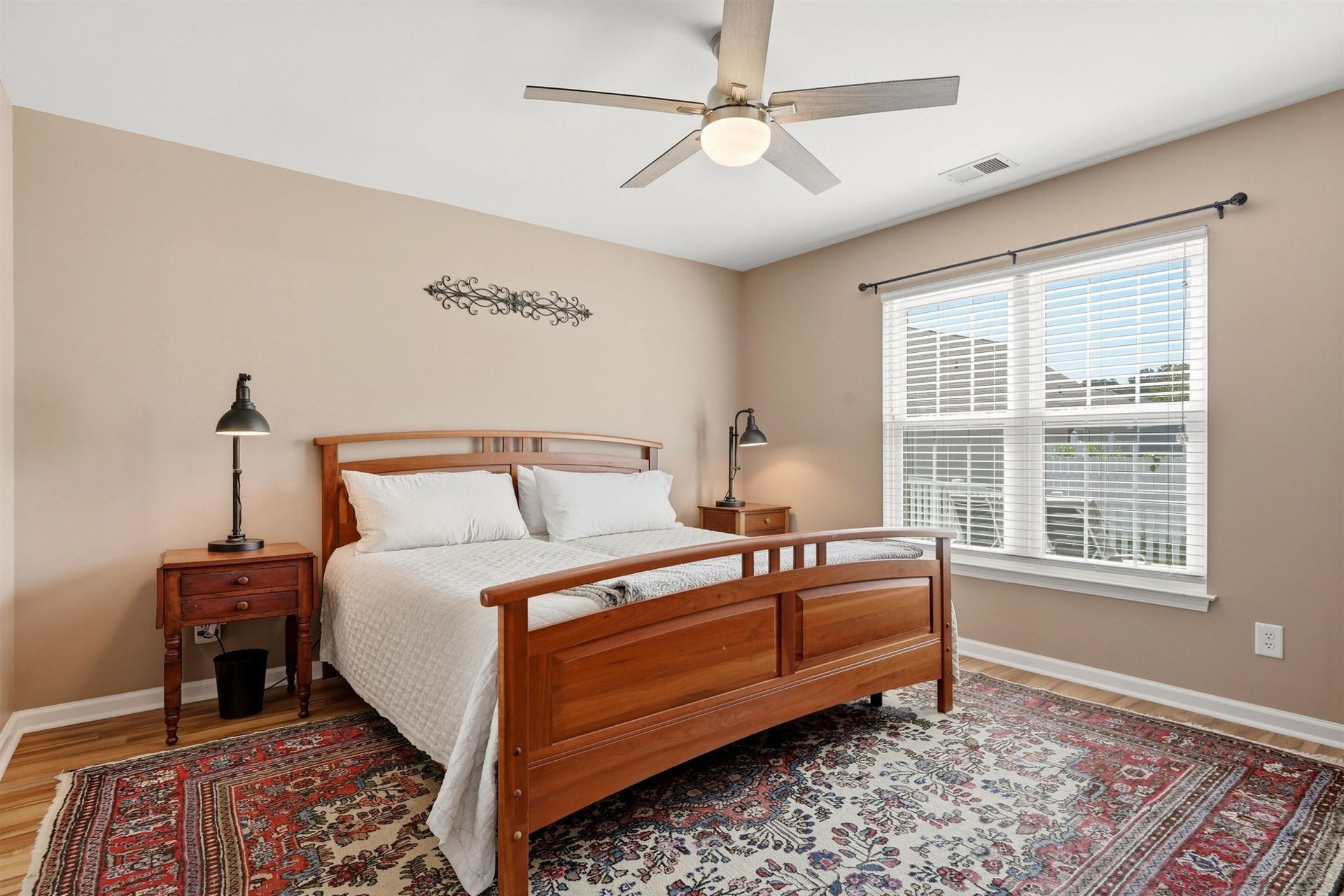 2015 Saltwater St. Photo 11