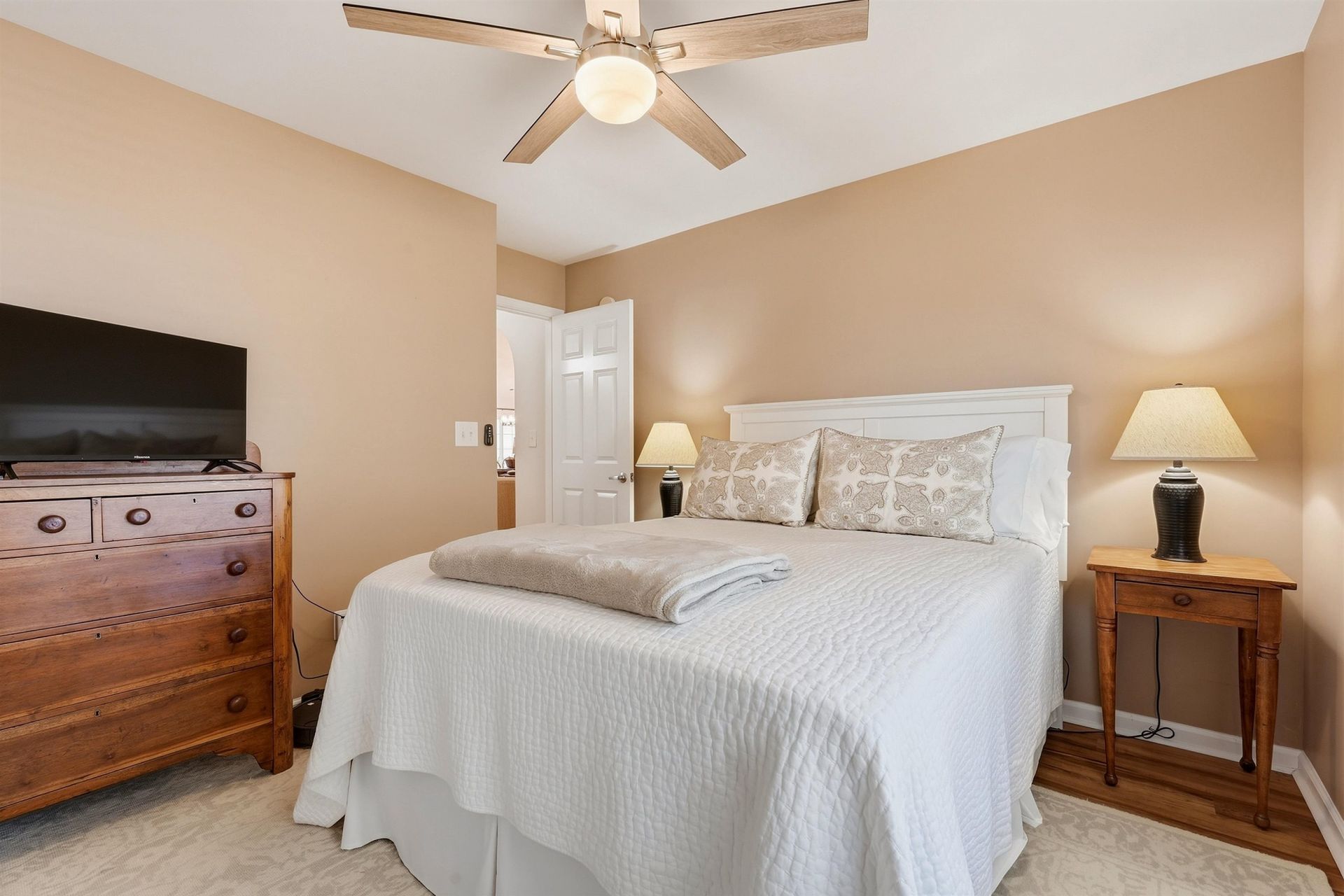 2015 Saltwater St. Photo 13