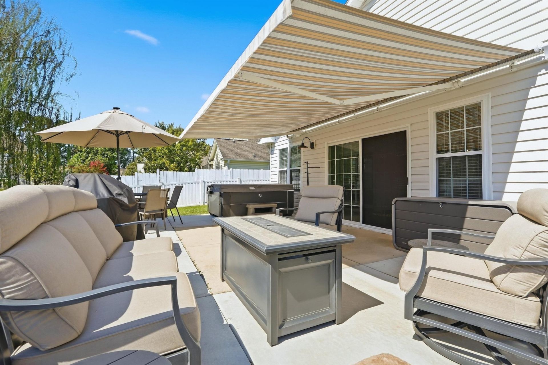 2015 Saltwater St. Photo 18