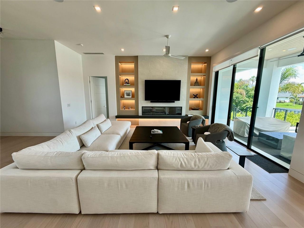 510 Golf Links Lane, Longboat Key, FL 34228 Photo